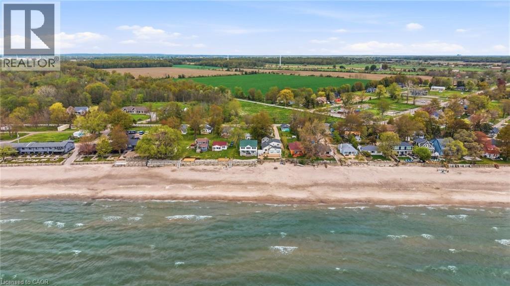 












12235 LAKESHORE Road

,
Wainfleet,




Ontario
L0S1V0

