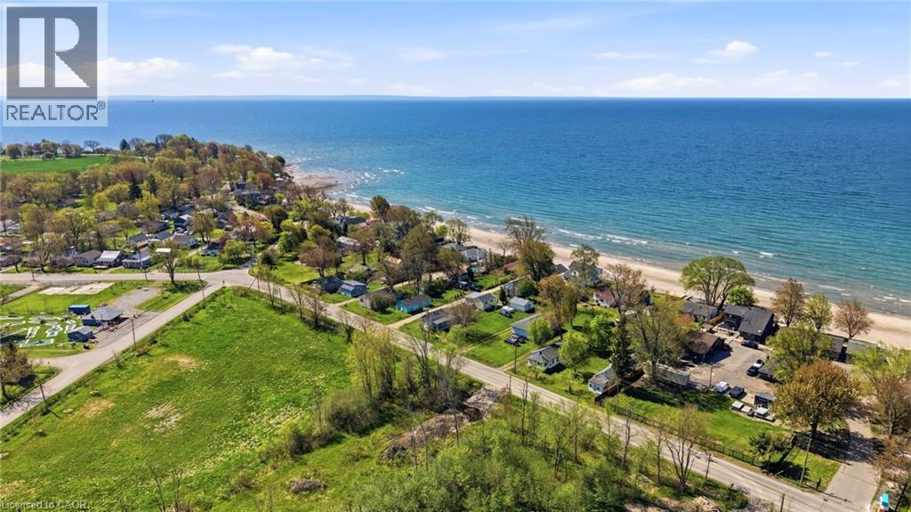 












12235 LAKESHORE Road

,
Wainfleet,




Ontario
L0S1V0

