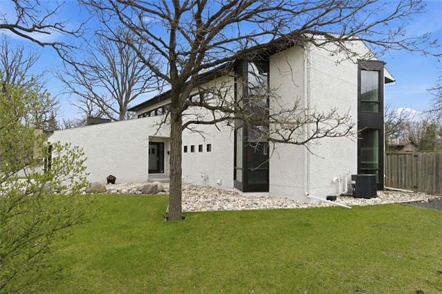 









509


Shaftesbury

BLVD,
Winnipeg,




MB
R3P 0M3

