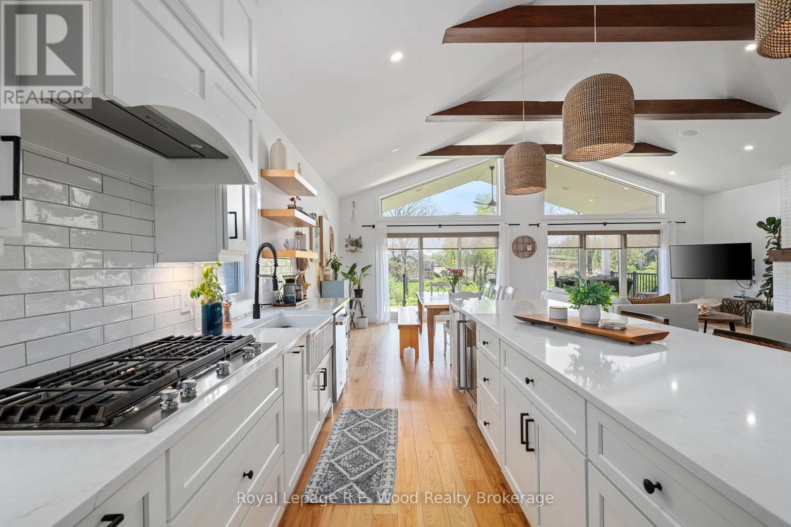 












73 ROYAL DORNOCH DRIVE

,
St. Thomas,




Ontario
N5R0K4

