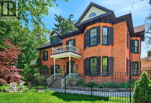 Featured Listing Photo 