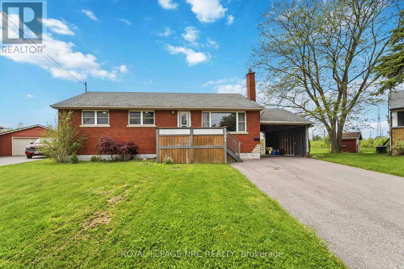 












7101 ROGER CRESCENT

,
Niagara Falls (Arad/Fallsview),




Ontario
L2G3A6

