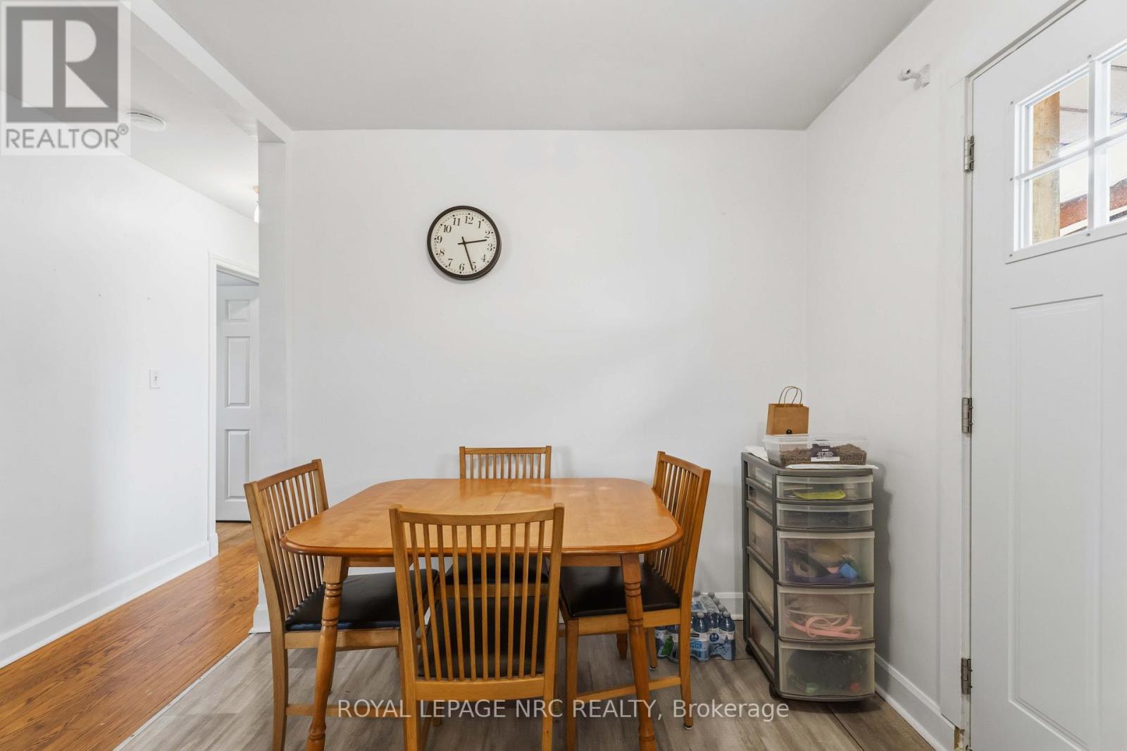 












7101 ROGER CRESCENT

,
Niagara Falls (Arad/Fallsview),




Ontario
L2G3A6

