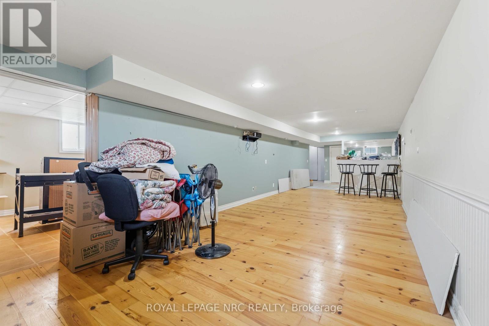 












7101 ROGER CRESCENT

,
Niagara Falls (Arad/Fallsview),




Ontario
L2G3A6

