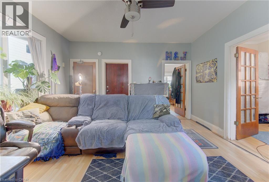 












48 BREITHAUPT Street

,
Kitchener,




Ontario
N2H5G6

