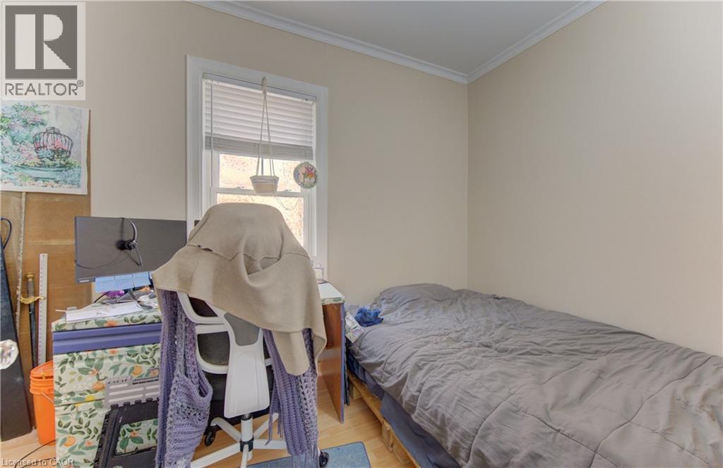 












48 BREITHAUPT Street

,
Kitchener,




Ontario
N2H5G6


