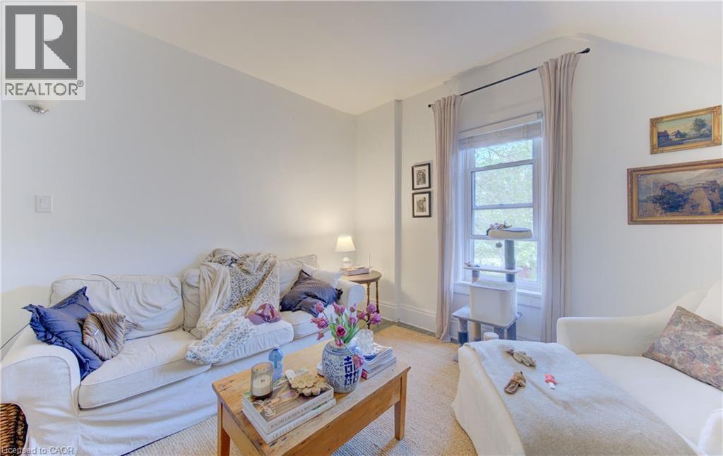 












48 BREITHAUPT Street

,
Kitchener,




Ontario
N2H5G6

