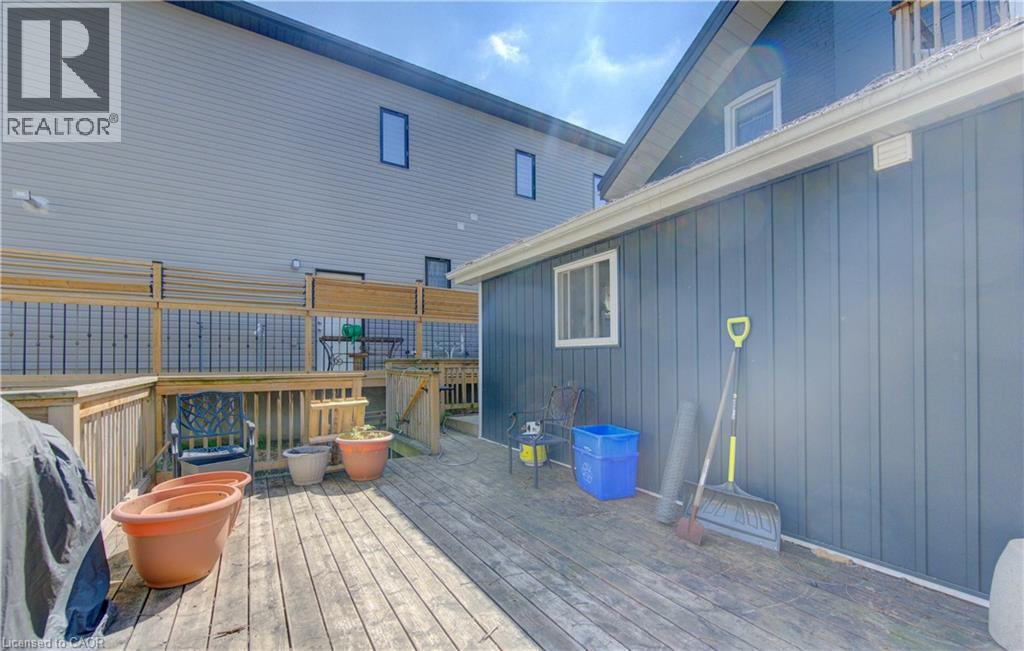 












48 BREITHAUPT Street

,
Kitchener,




Ontario
N2H5G6

