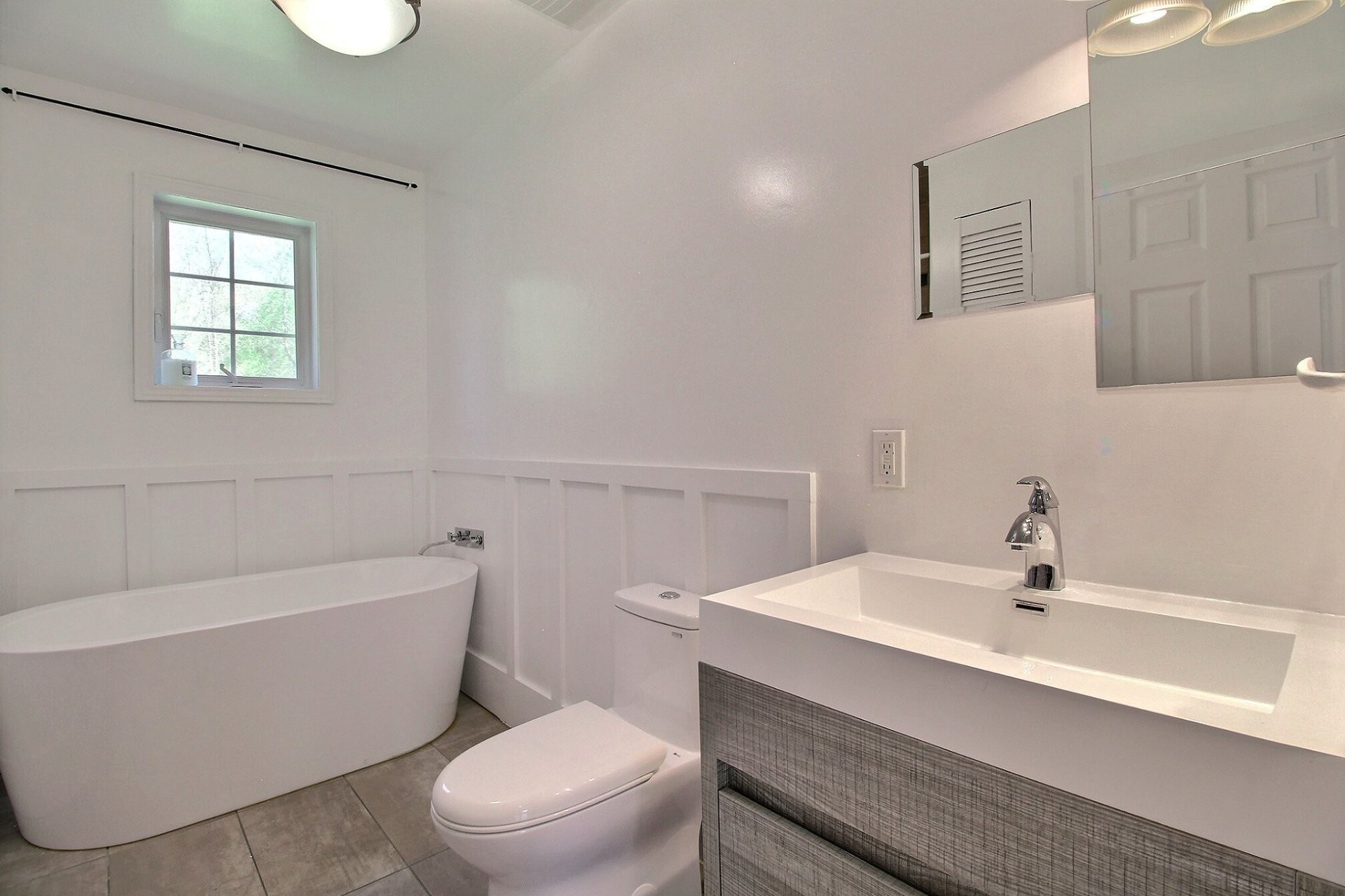 









131


Rue Clément

,
Sherbrooke (Brompton/Rock Forest/Saint-Élie/Deauville),




QC
J1R0A9

