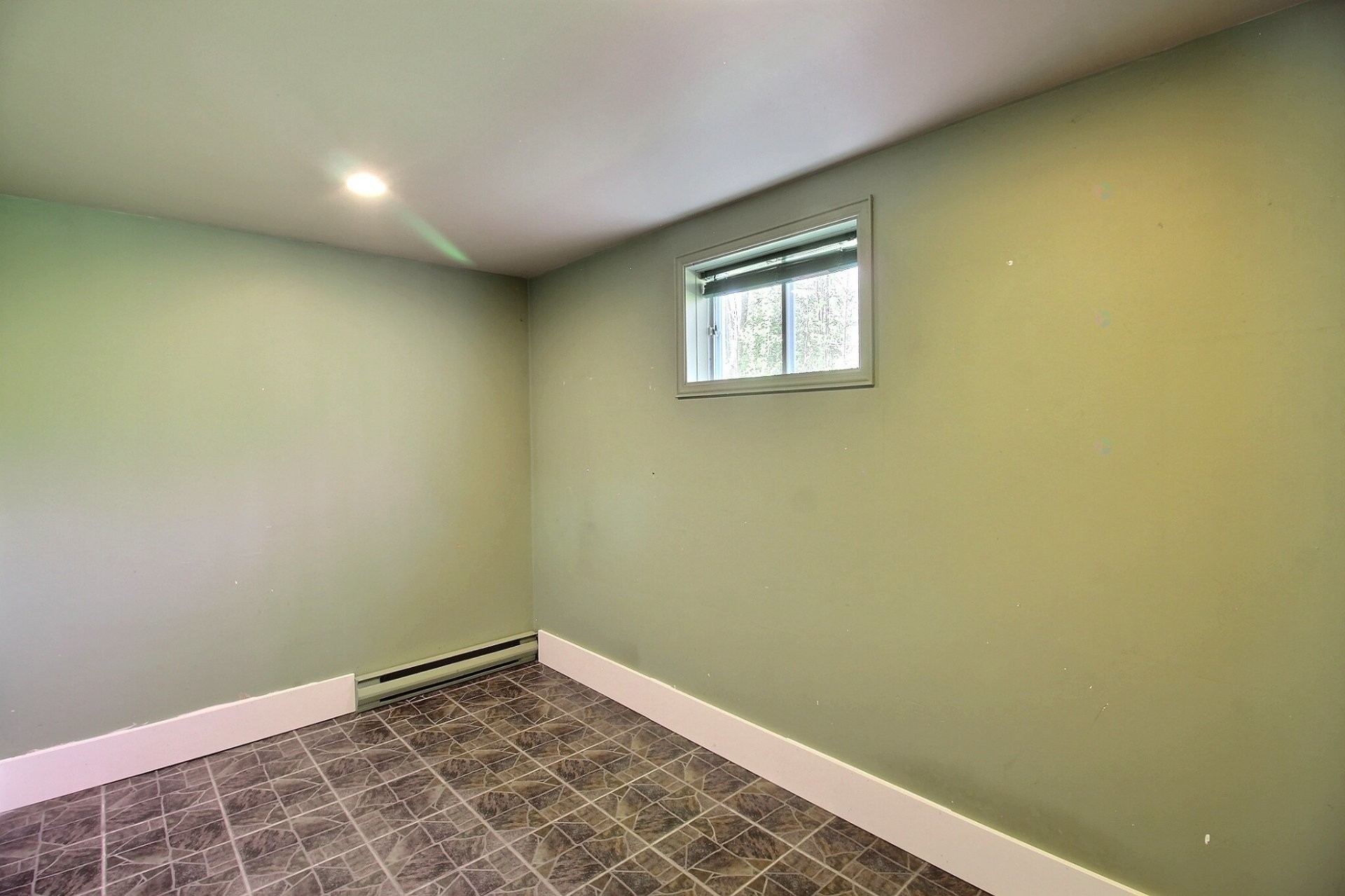









131


Rue Clément

,
Sherbrooke (Brompton/Rock Forest/Saint-Élie/Deauville),




QC
J1R0A9

