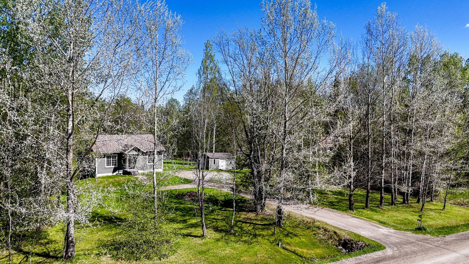 









131


Rue Clément

,
Sherbrooke (Brompton/Rock Forest/Saint-Élie/Deauville),




QC
J1R0A9

