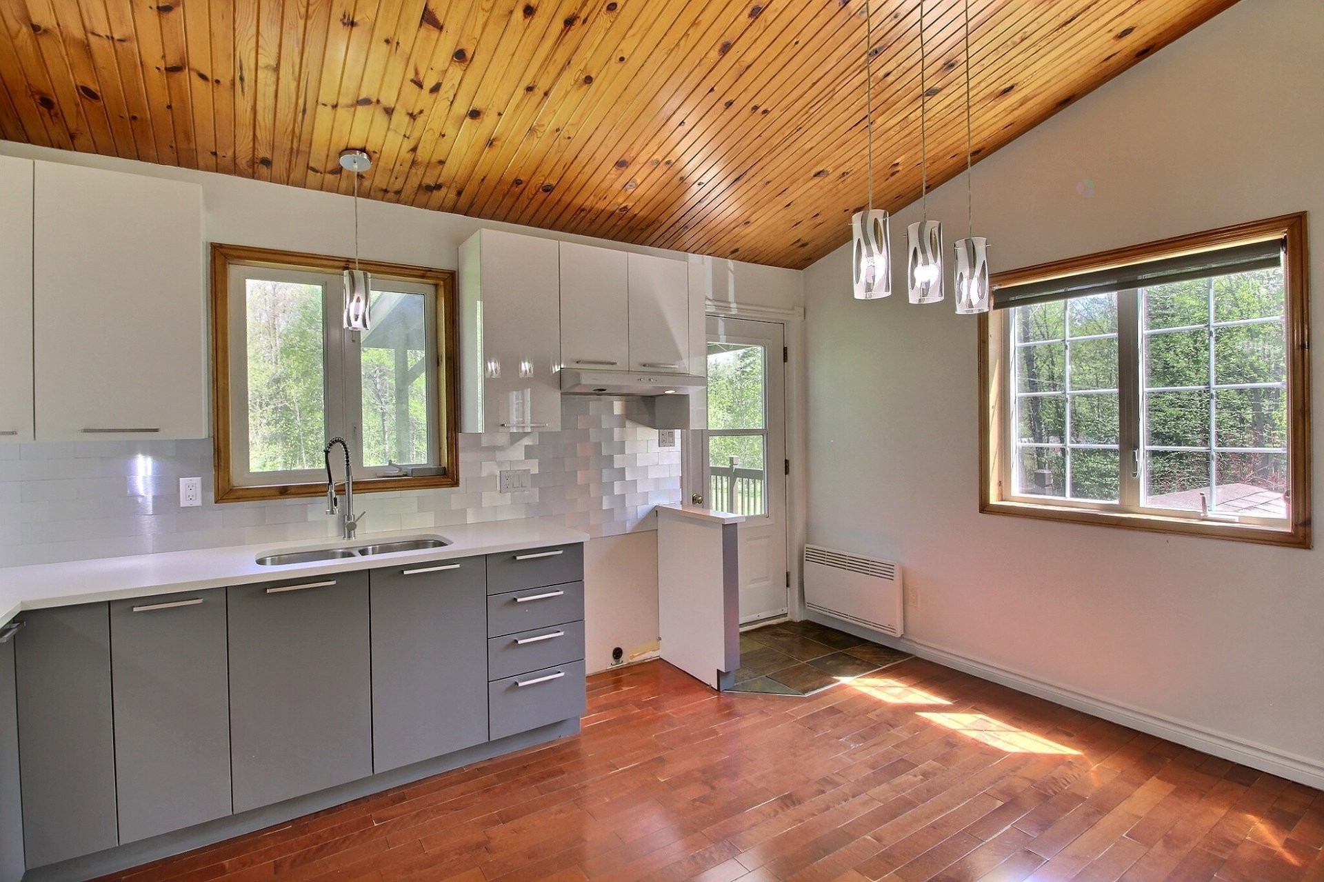 









131


Rue Clément

,
Sherbrooke (Brompton/Rock Forest/Saint-Élie/Deauville),




QC
J1R0A9

