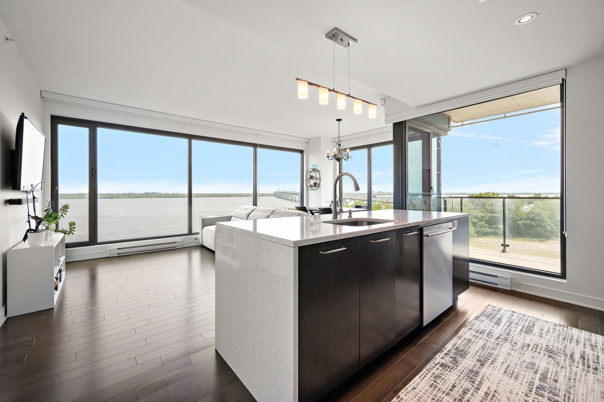 









299


Rue de la Rotonde

, 803,
Montréal (Verdun/Île-des-Soeurs),




QC
H3E0C6

