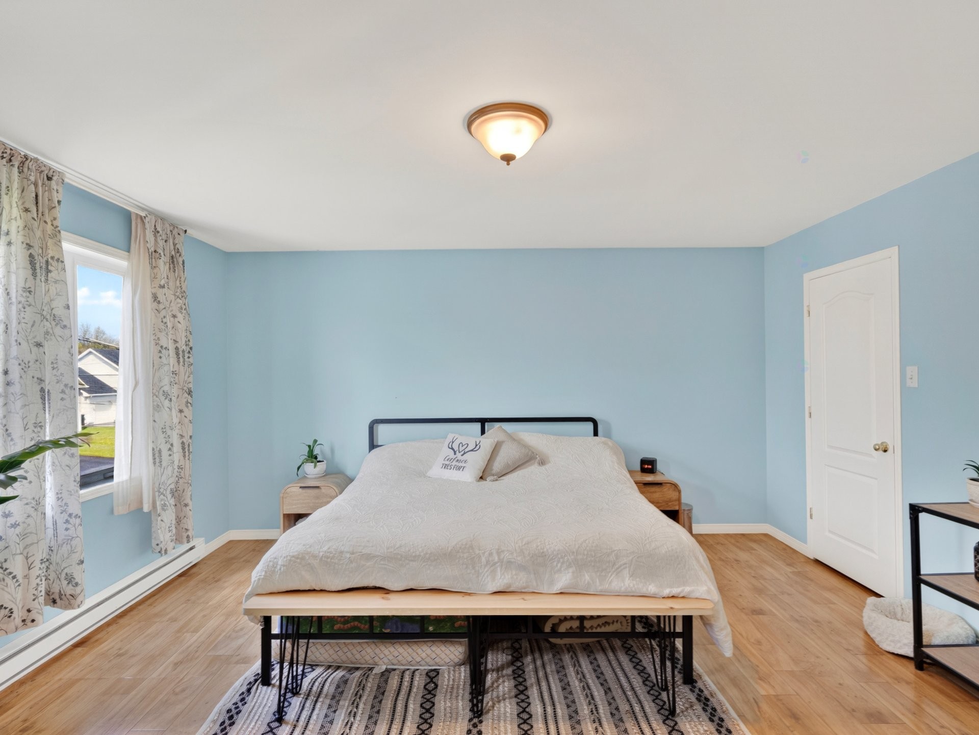 









1175


Rue des Pélicans

,
Sherbrooke (Brompton/Rock Forest/Saint-Élie/Deauville),




QC
J1R0M7


