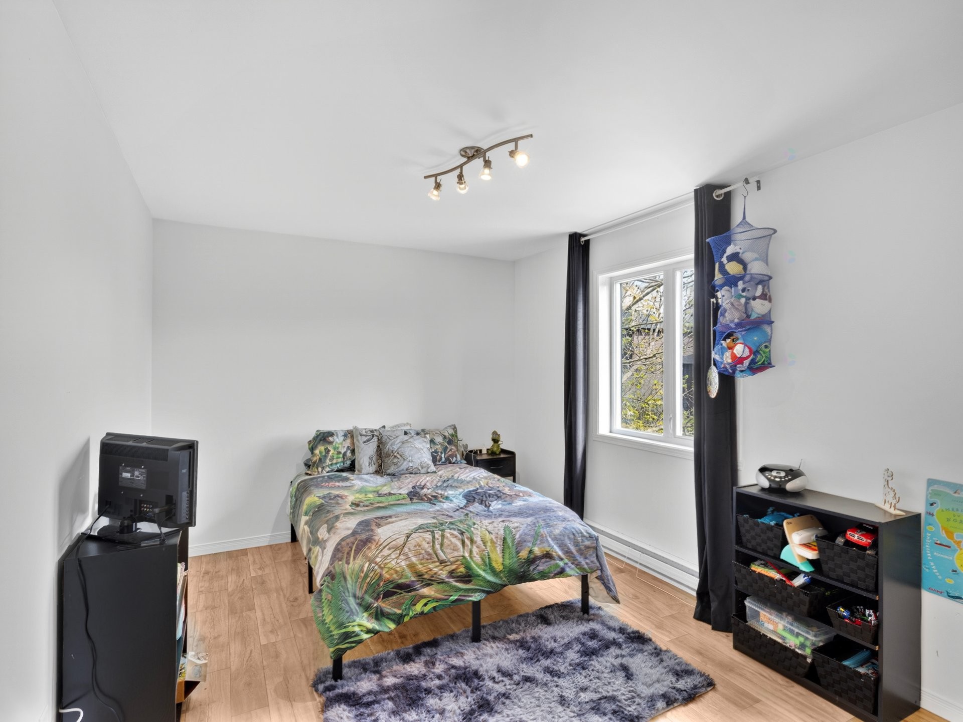 









1175


Rue des Pélicans

,
Sherbrooke (Brompton/Rock Forest/Saint-Élie/Deauville),




QC
J1R0M7

