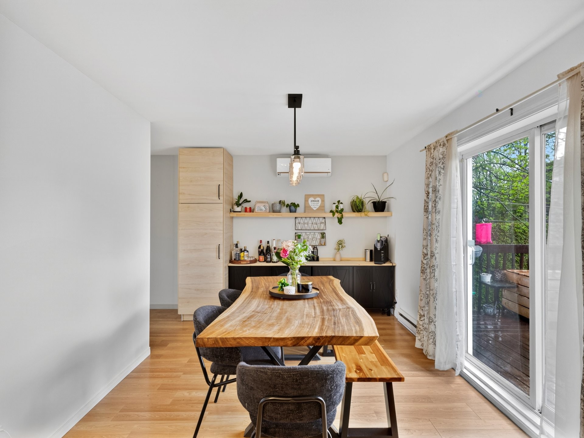 









1175


Rue des Pélicans

,
Sherbrooke (Brompton/Rock Forest/Saint-Élie/Deauville),




QC
J1R0M7

