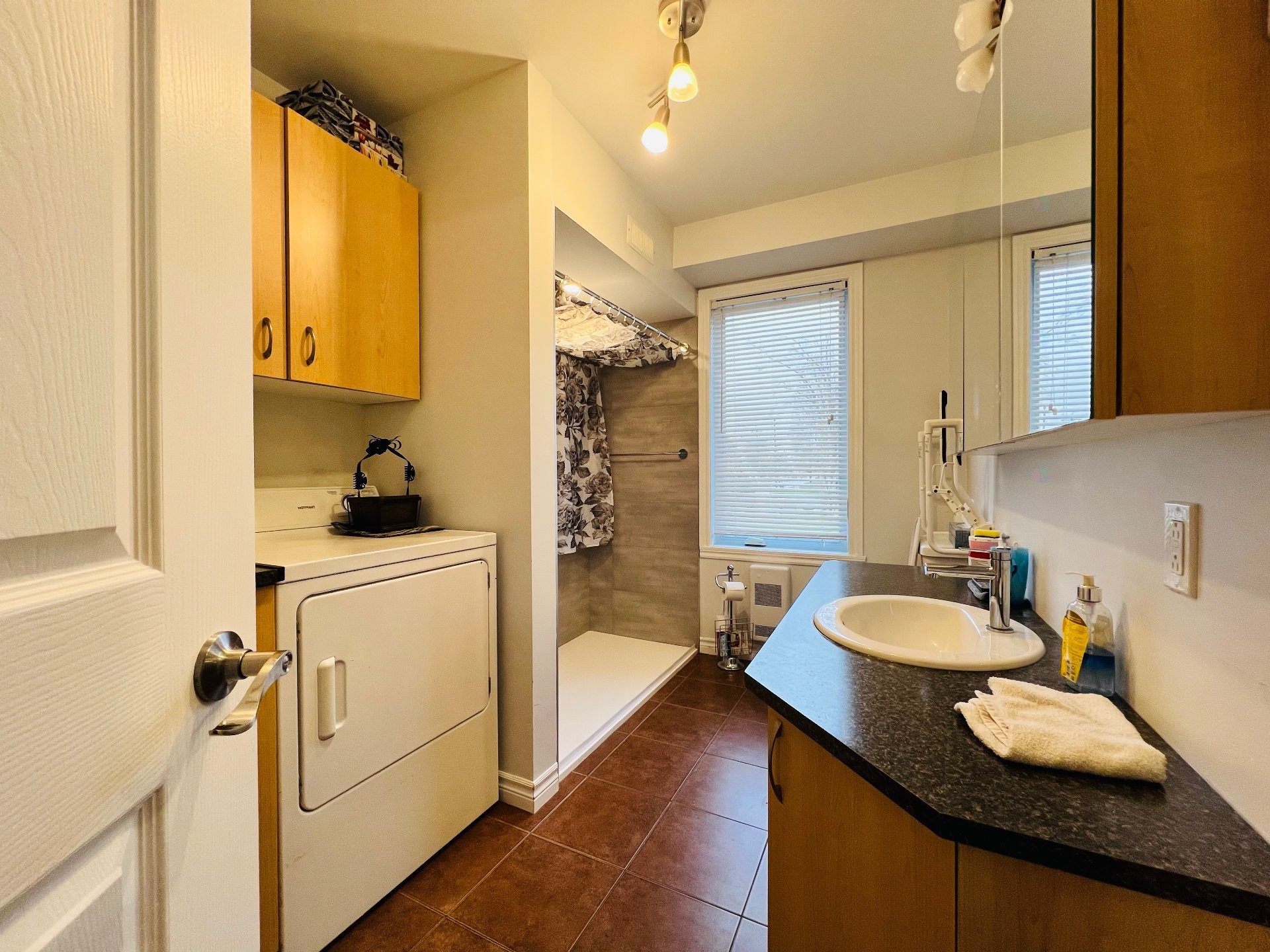 









10


Rue St-Jacques E.

,
Princeville,




QC
G6L5C6

