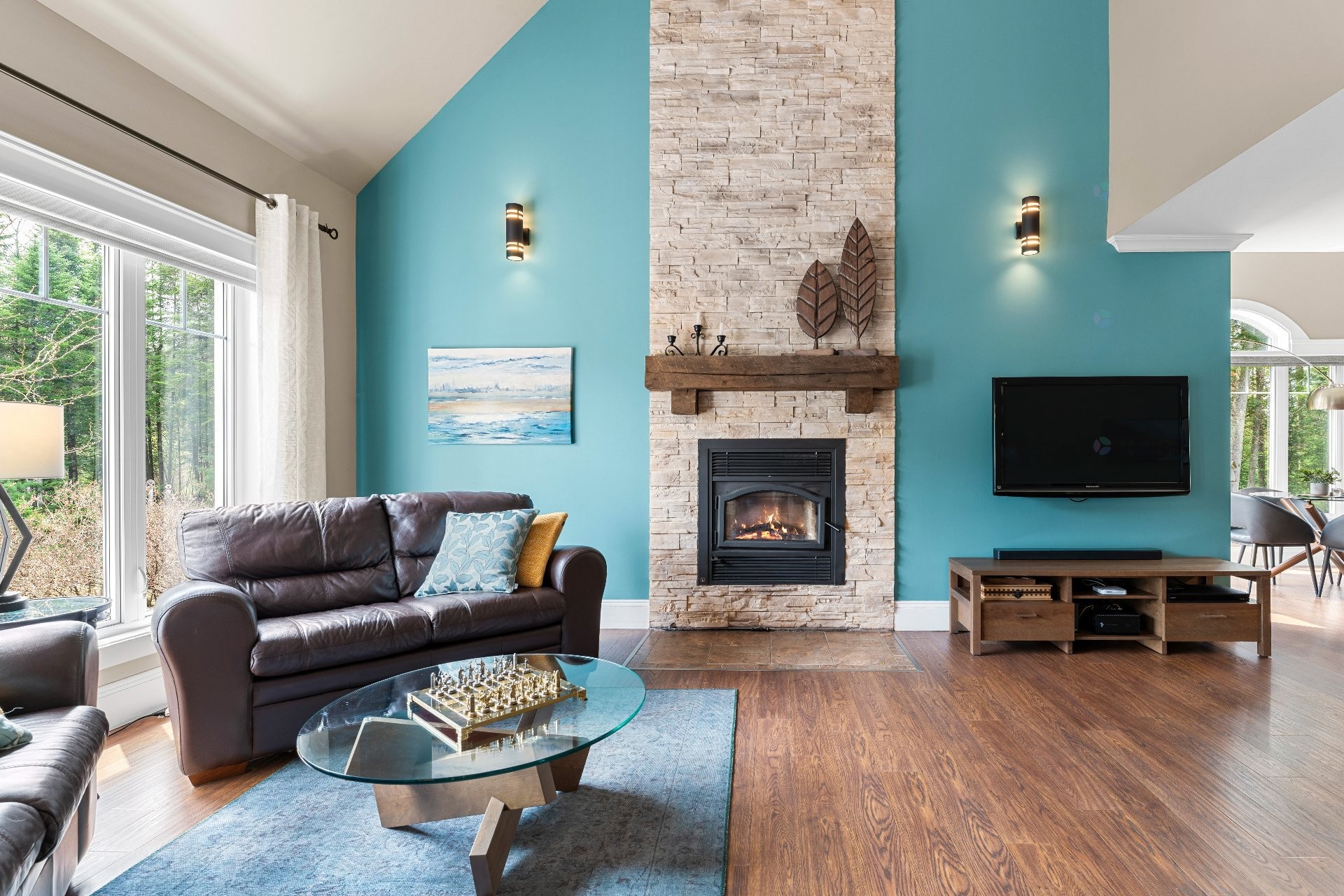 









71


Rue de la Rivière

,
Sainte-Catherine-de-Hatley,




QC
J0B1W0


