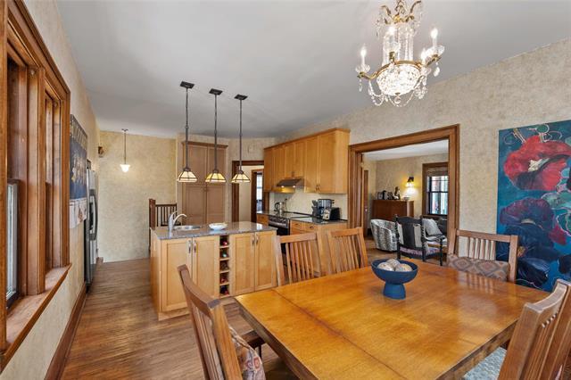 









1493


Wellington

CR,
Winnipeg,




MB
R3N 0B6

