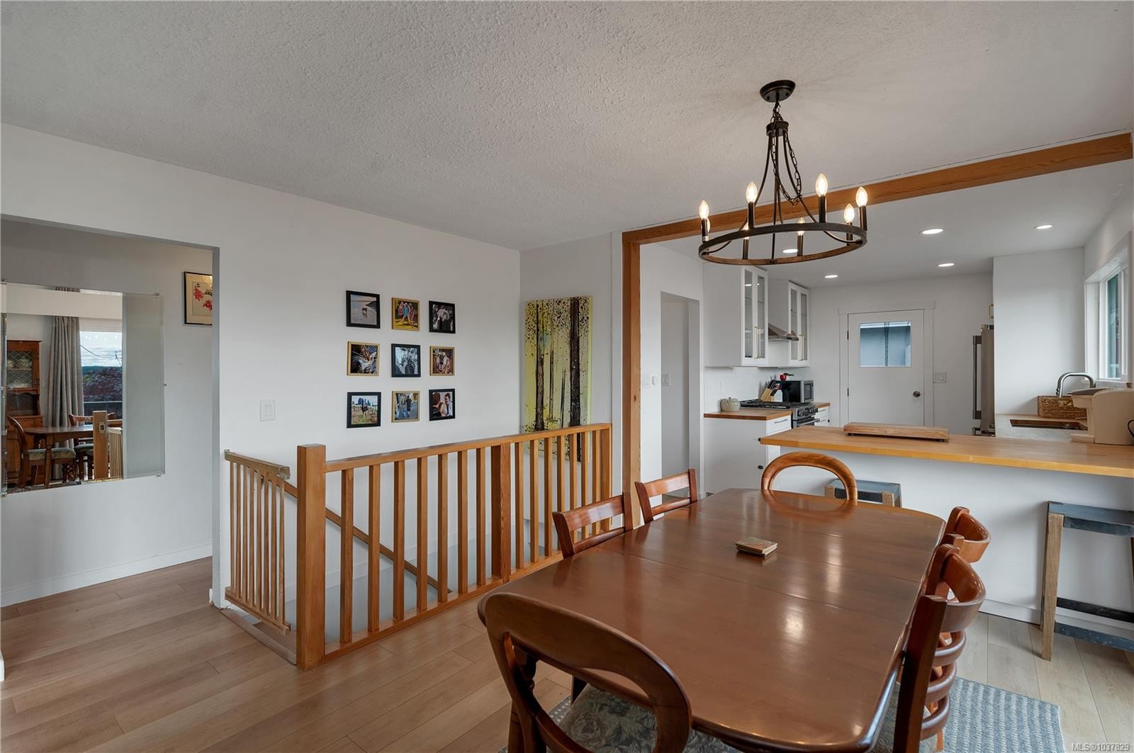









880


Galerno

Rd,
Campbell River,




BC
V9W 5J4

