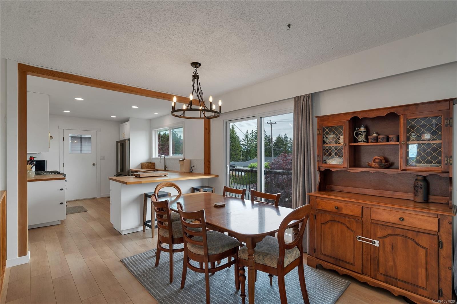 









880


Galerno

Rd,
Campbell River,




BC
V9W 5J4


