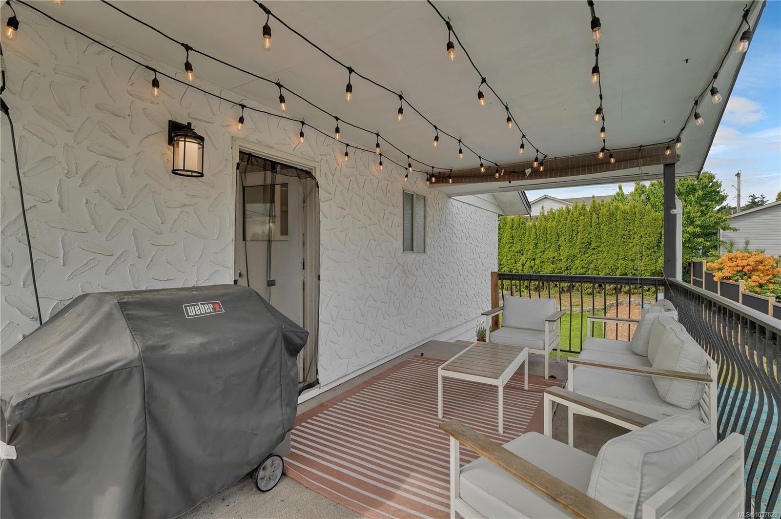 









880


Galerno

Rd,
Campbell River,




BC
V9W 5J4

