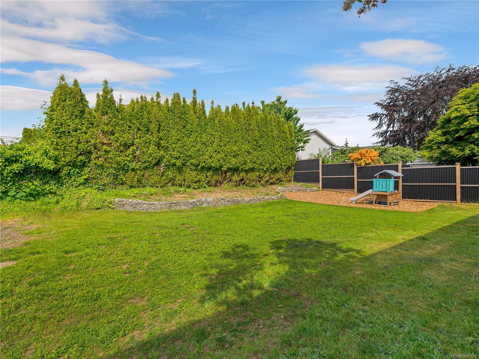 









880


Galerno

Rd,
Campbell River,




BC
V9W 5J4

