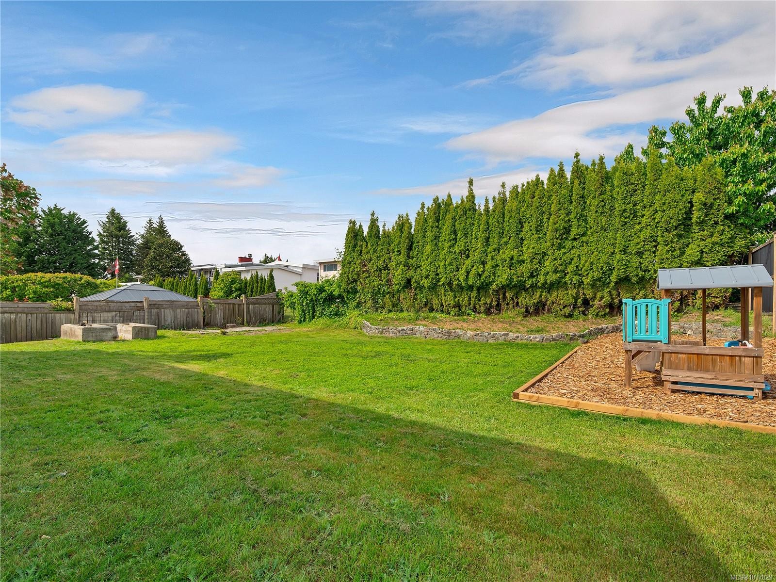 









880


Galerno

Rd,
Campbell River,




BC
V9W 5J4

