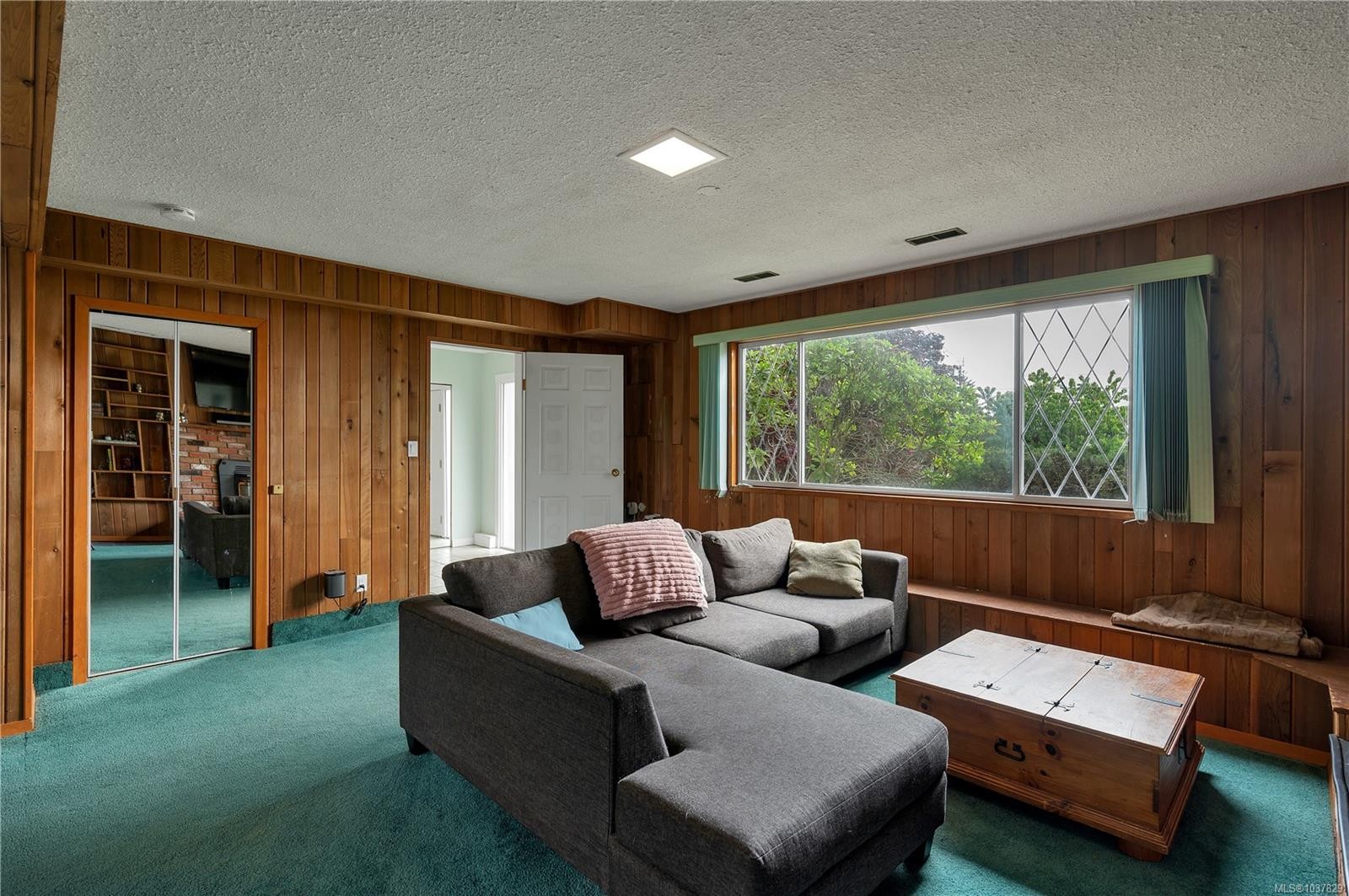 









880


Galerno

Rd,
Campbell River,




BC
V9W 5J4

