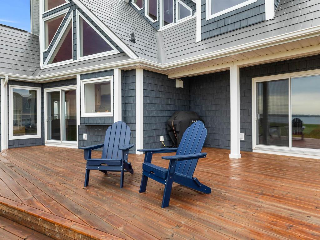 












86 SEASIDE Drive

,
Malpeque,




PE
C0B 1M0

