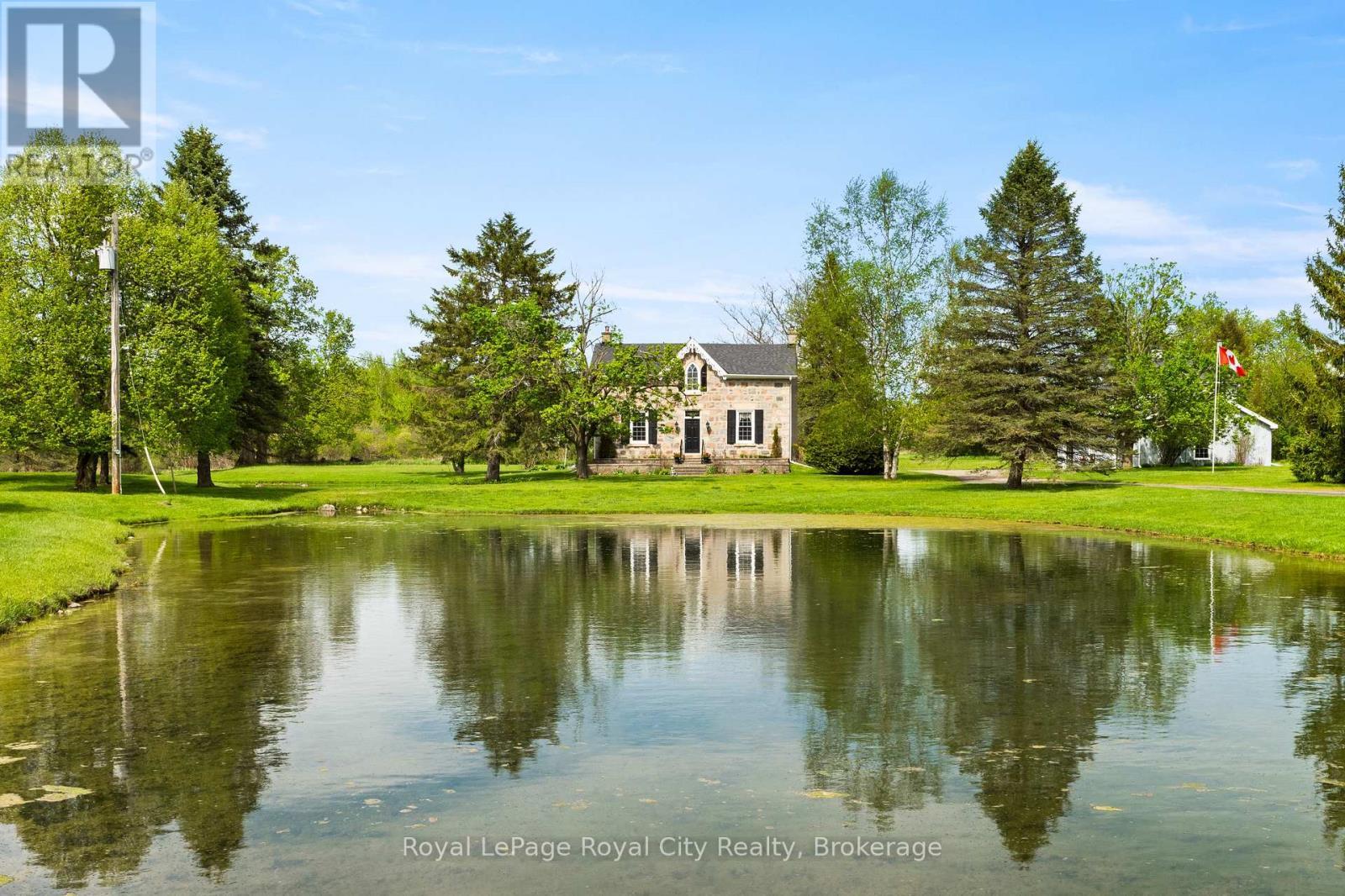 












4963 SIXTH LINE

,
Guelph/Eramosa,







Ontario
N0B2K0


