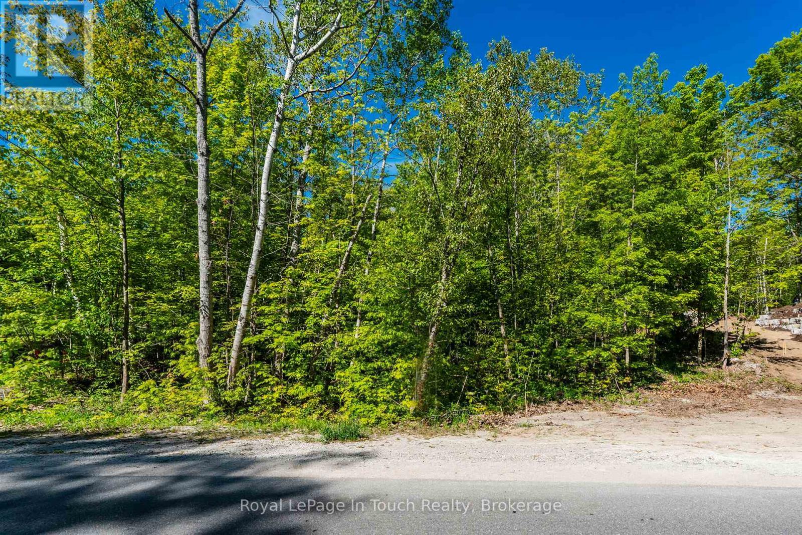 












1536 CHAMPLAIN ROAD

,
Tiny,







Ontario
L9M0C1

