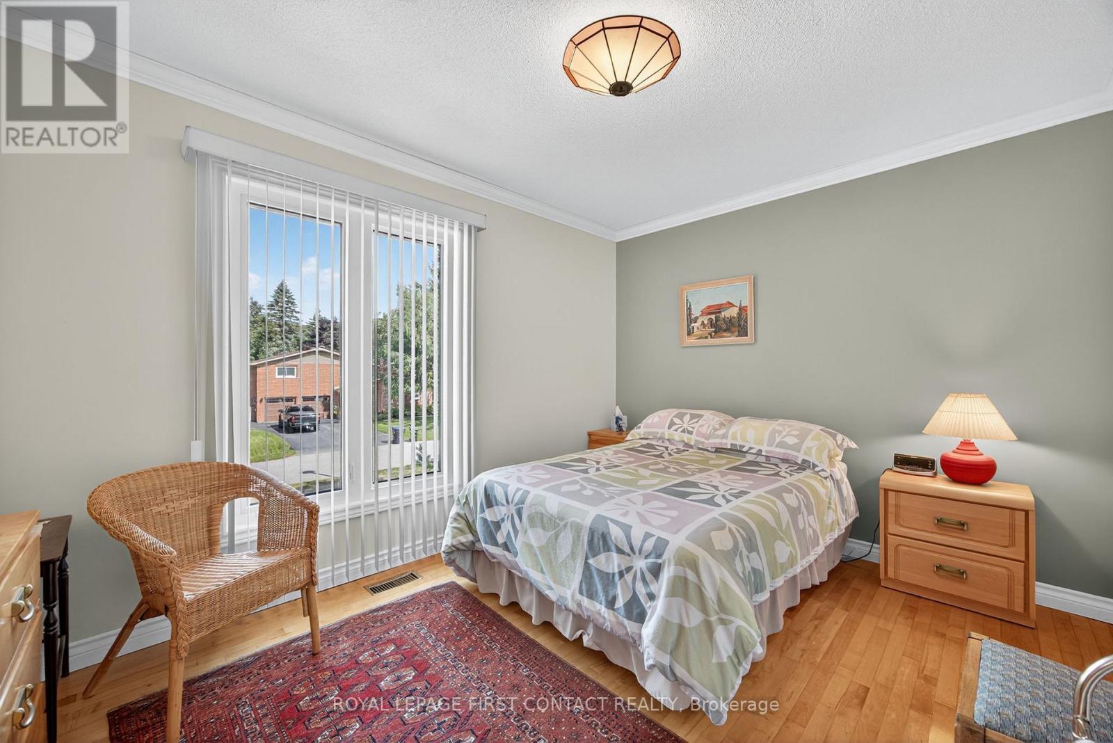 












7 MAPLECREST ROAD

,
Springwater,




Ontario
L9X0P8

