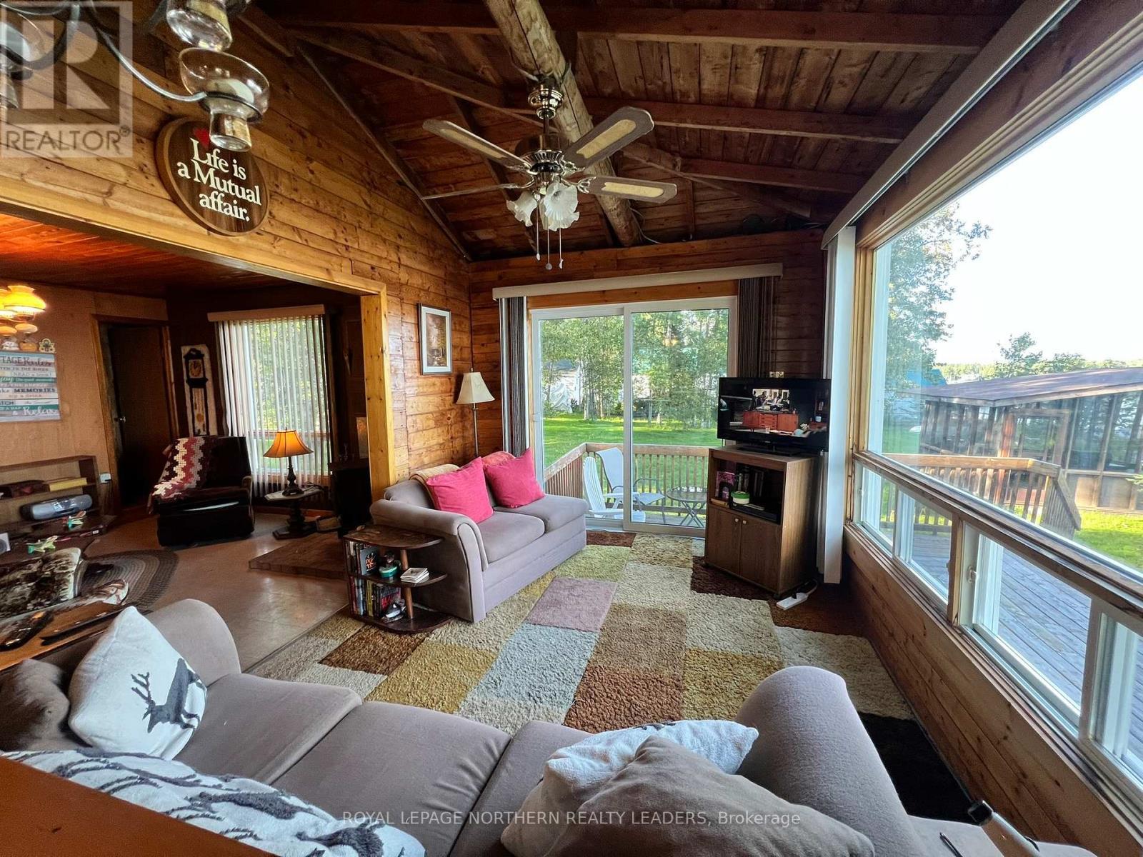 












633 LECLAIR AVENUE

,
Timmins (MTJ - Kamiskotia),




Ontario
P4R0C1

