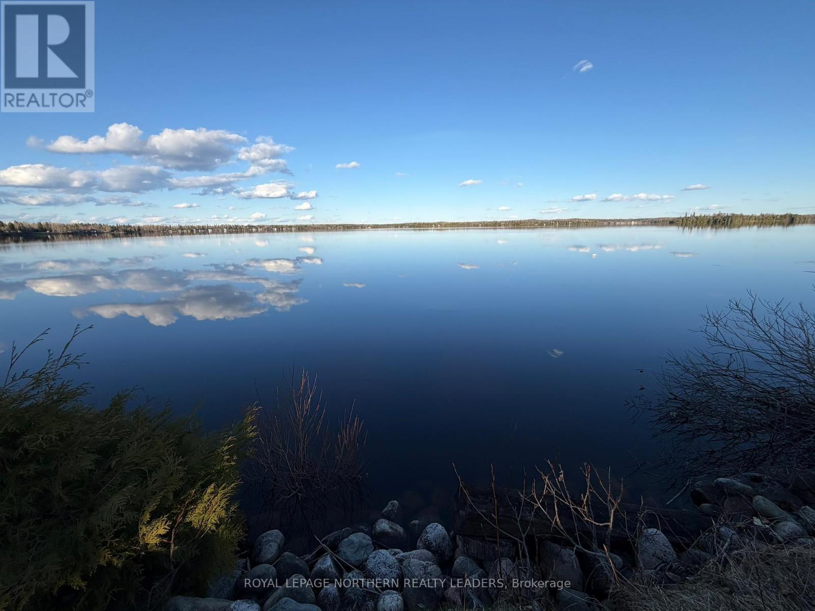 












633 LECLAIR AVENUE

,
Timmins (MTJ - Kamiskotia),




Ontario
P4R0C1

