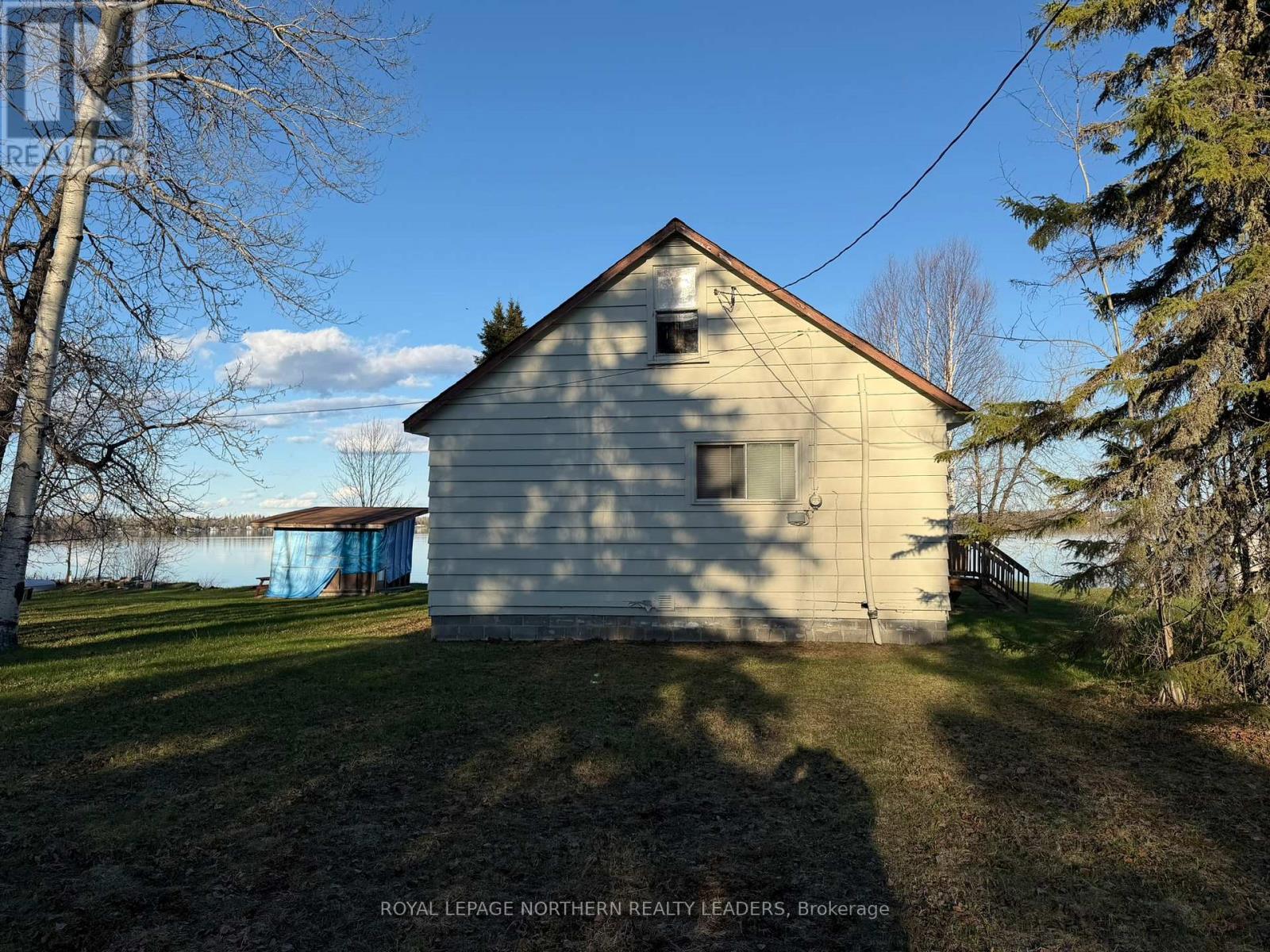 












633 LECLAIR AVENUE

,
Timmins (MTJ - Kamiskotia),




Ontario
P4R0C1

