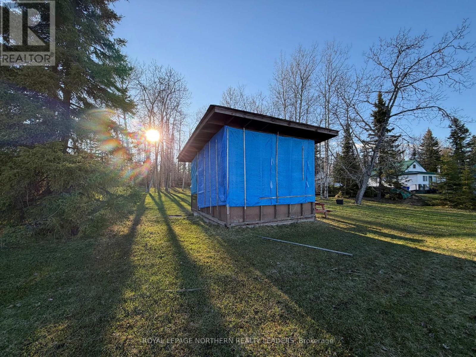 












633 LECLAIR AVENUE

,
Timmins (MTJ - Kamiskotia),




Ontario
P4R0C1

