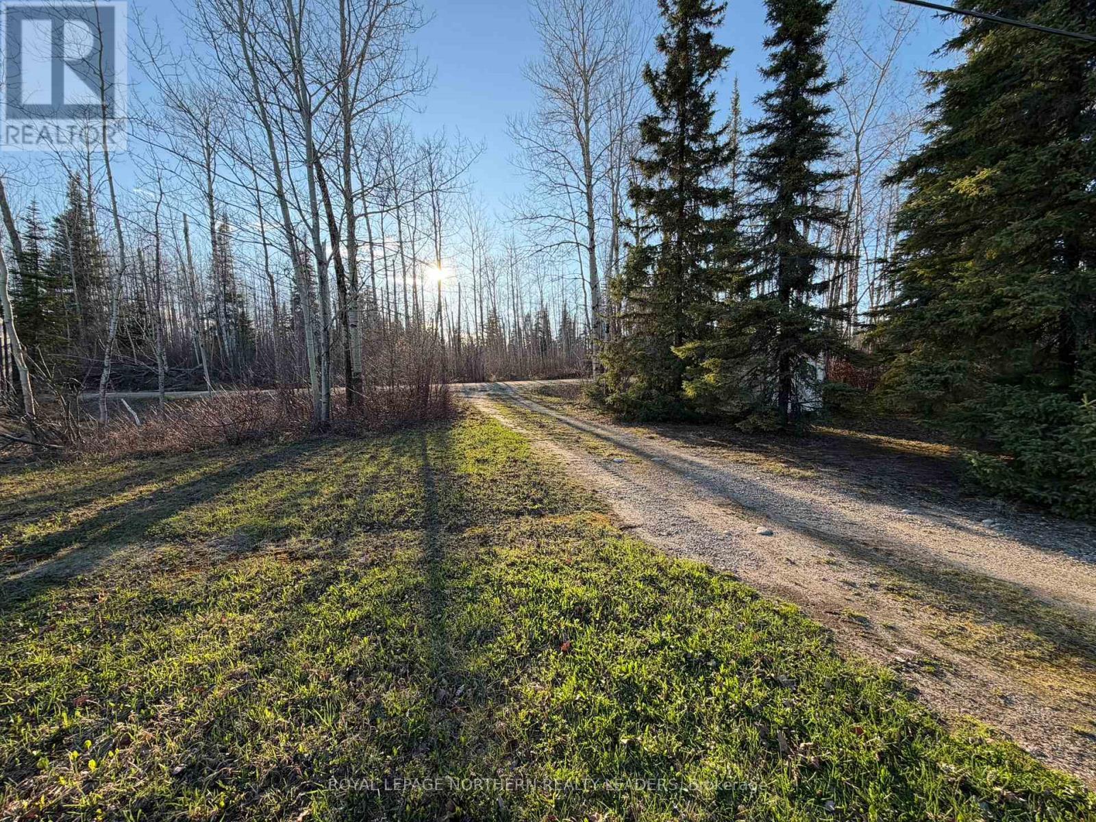 












633 LECLAIR AVENUE

,
Timmins (MTJ - Kamiskotia),




Ontario
P4R0C1

