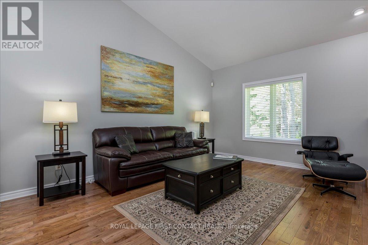 












6 MARTYN DRIVE

,
Wasaga Beach,




Ontario
L9Z1N4

