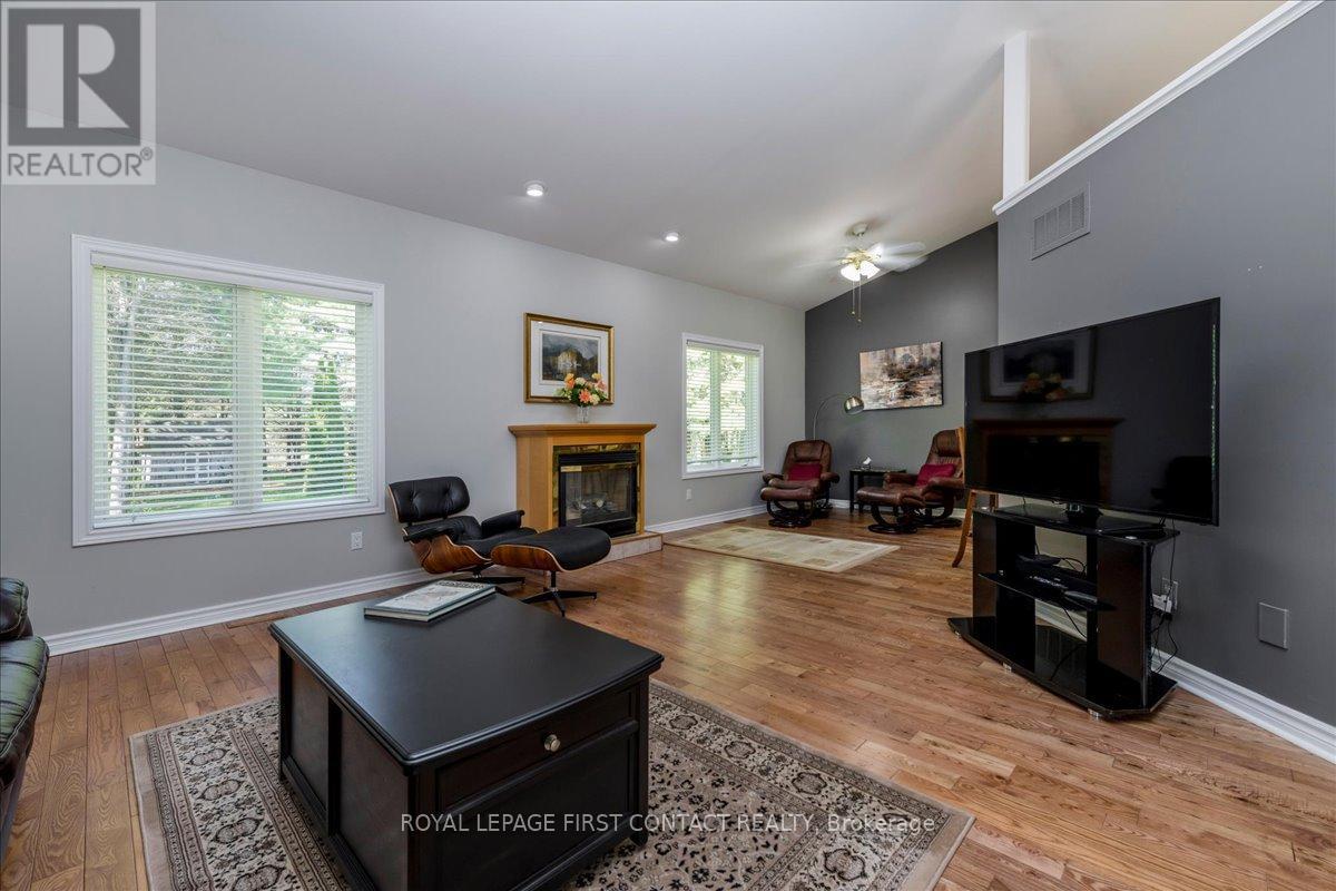 












6 MARTYN DRIVE

,
Wasaga Beach,




Ontario
L9Z1N4

