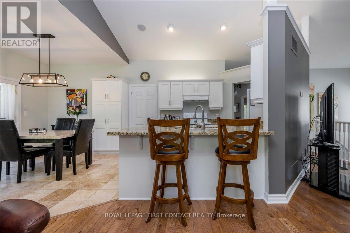 












6 MARTYN DRIVE

,
Wasaga Beach,




Ontario
L9Z1N4


