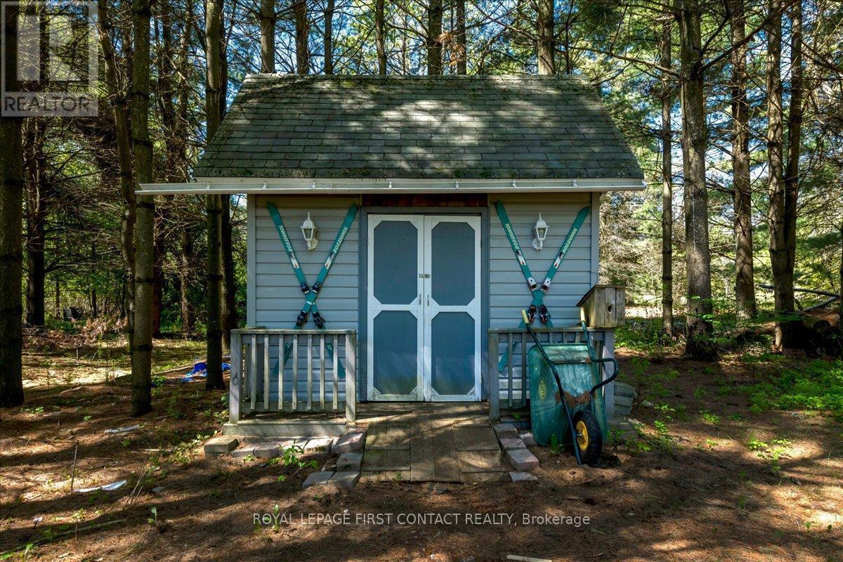 












6 MARTYN DRIVE

,
Wasaga Beach,




Ontario
L9Z1N4

