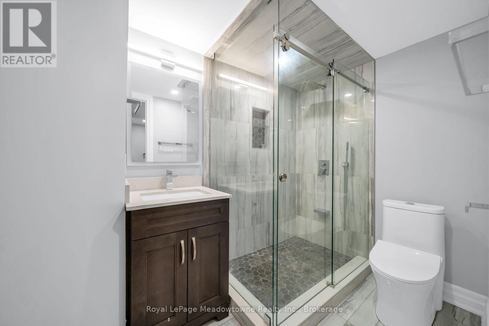 












170 CRAWFORD CRESCENT

,
Milton (Campbellville),




Ontario
L0P1B0

