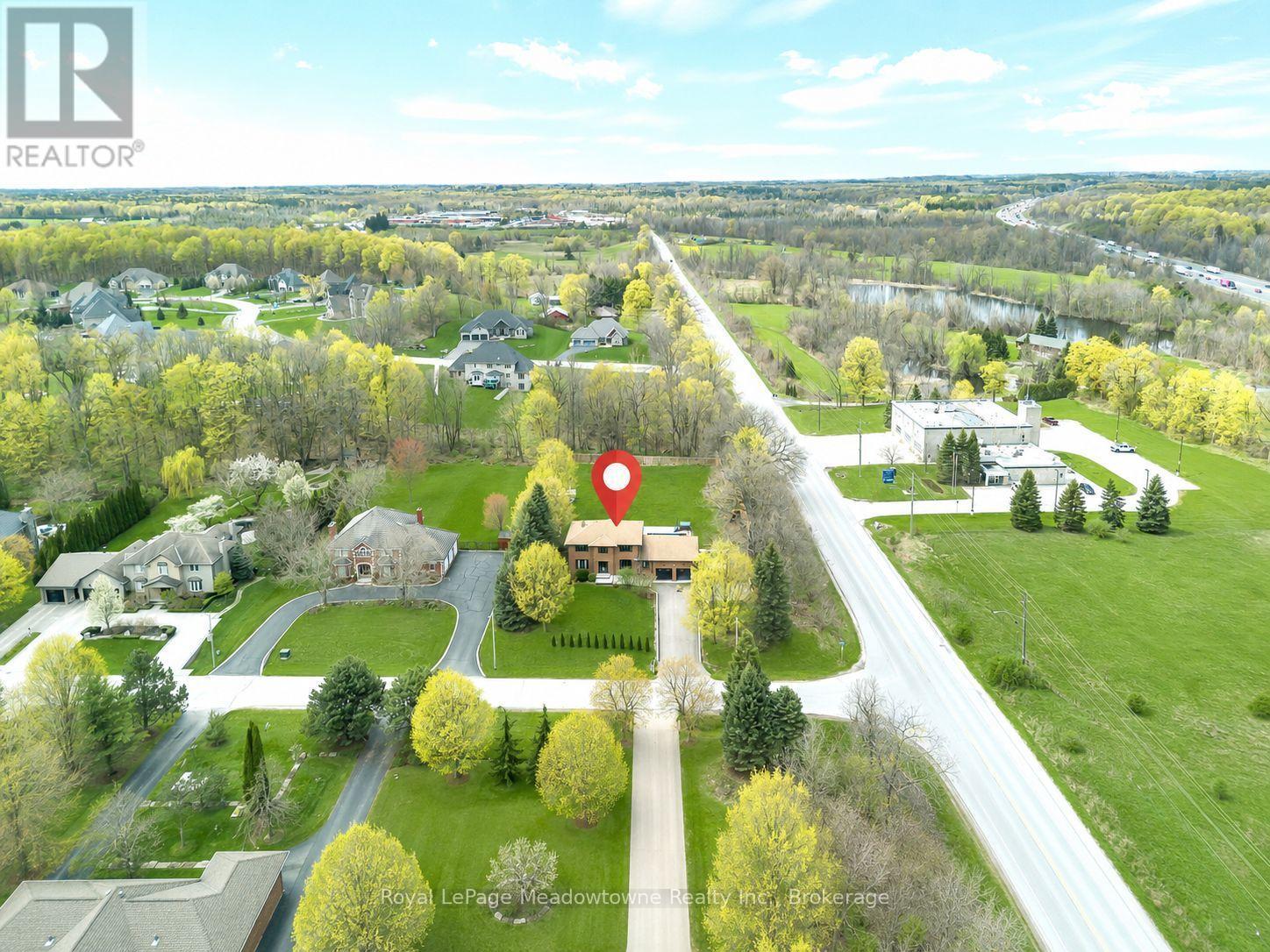 












170 CRAWFORD CRESCENT

,
Milton (Campbellville),




Ontario
L0P1B0

