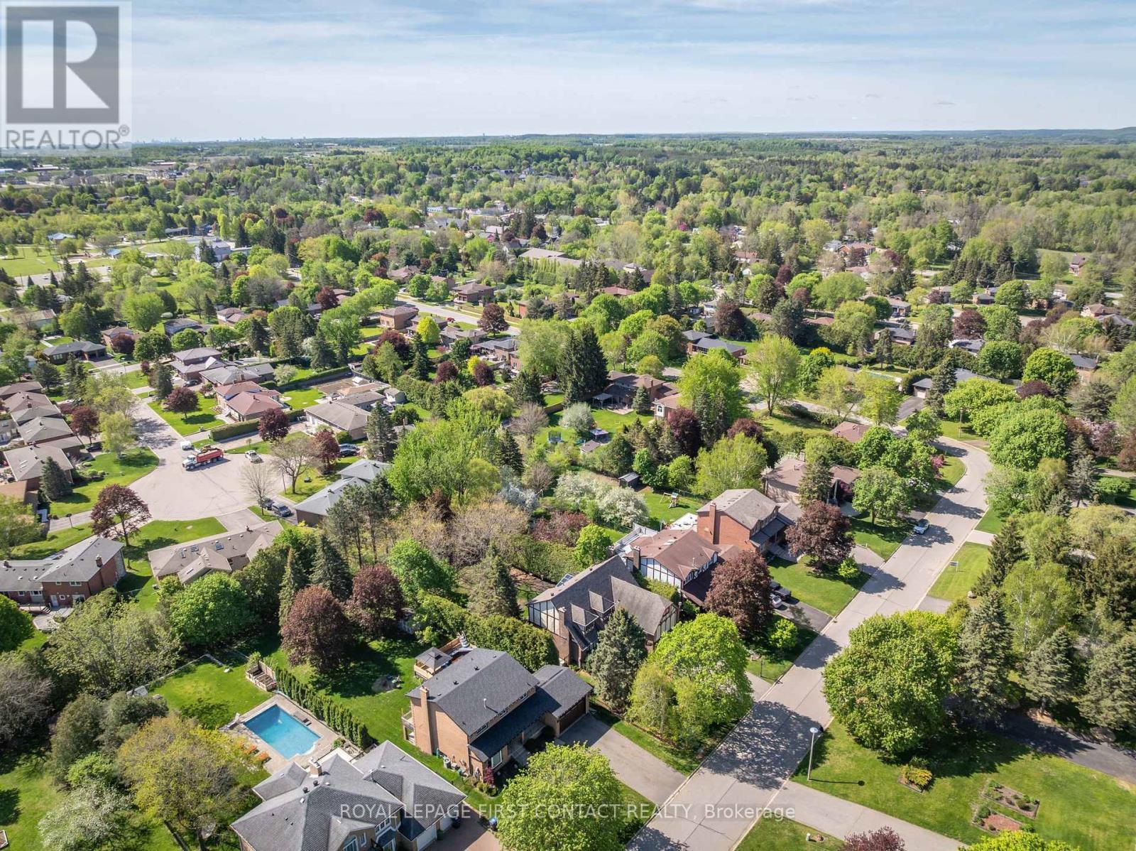 












41 MARILYN STREET

,
Caledon,




Ontario
L7C1H5

