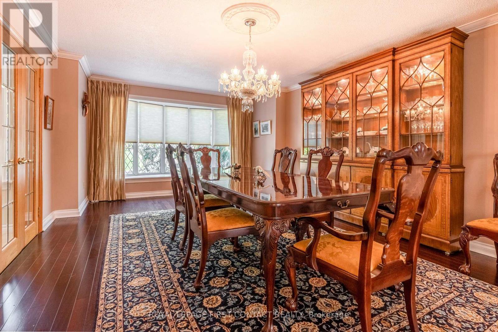 












41 MARILYN STREET

,
Caledon,




Ontario
L7C1H5

