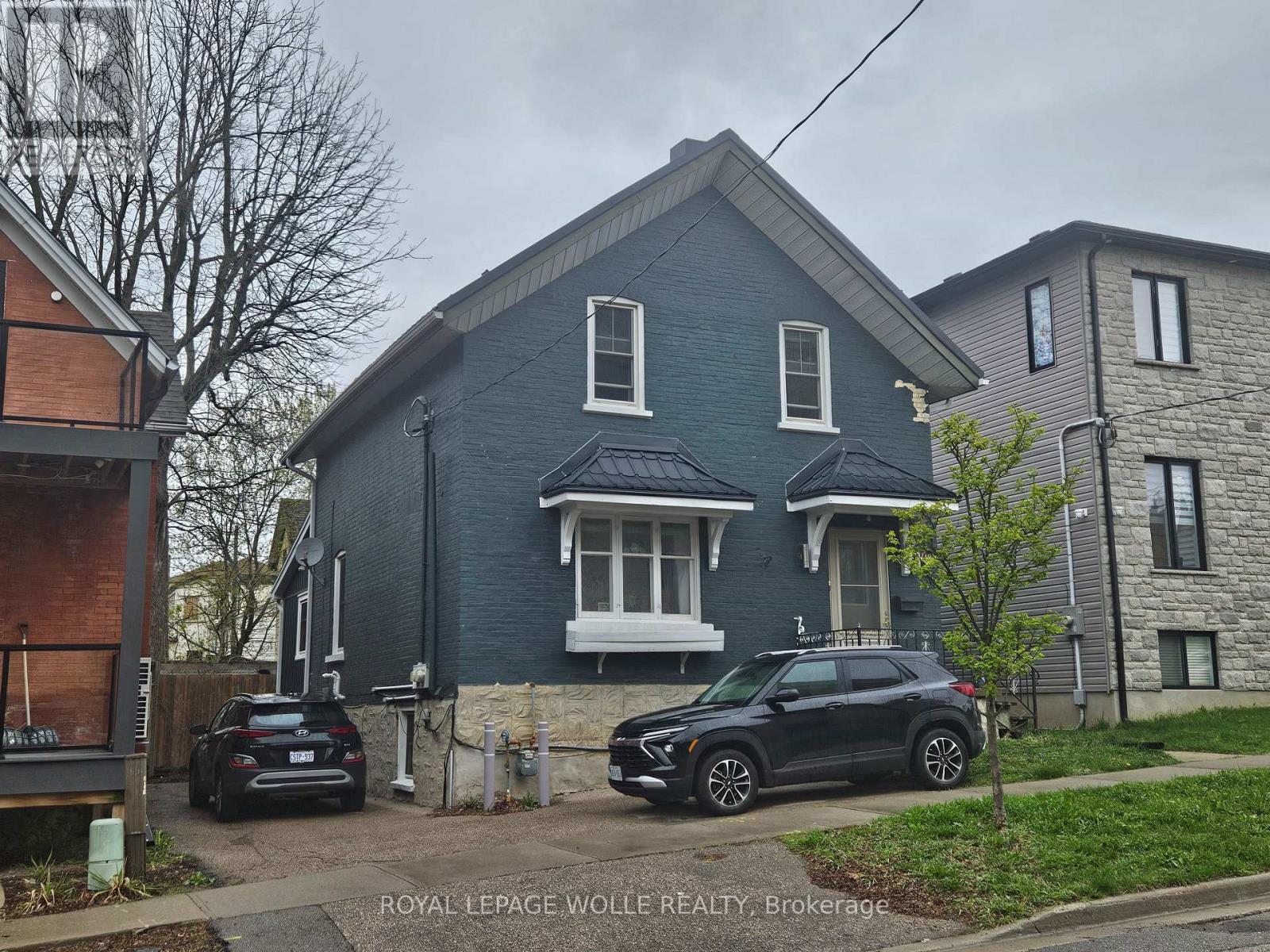 












48 BREITHAUPT STREET

,
Kitchener,




Ontario
N2H5G6

