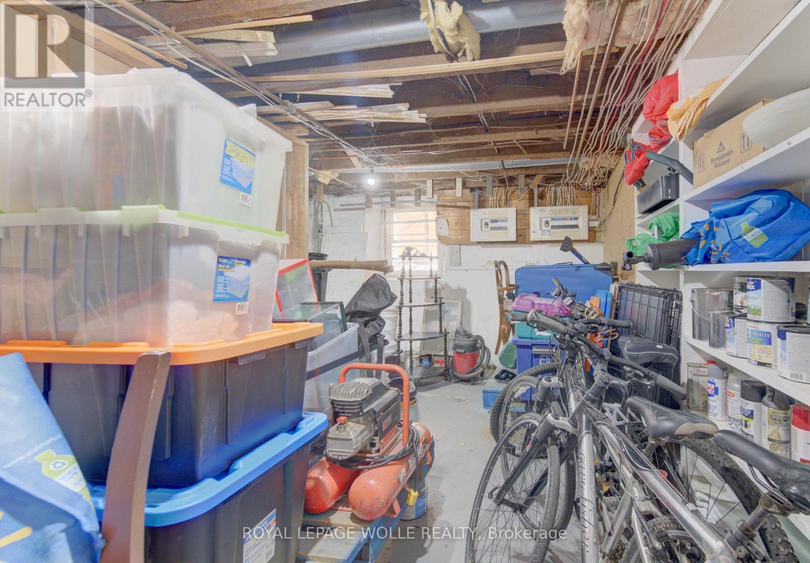 












48 BREITHAUPT STREET

,
Kitchener,




Ontario
N2H5G6


