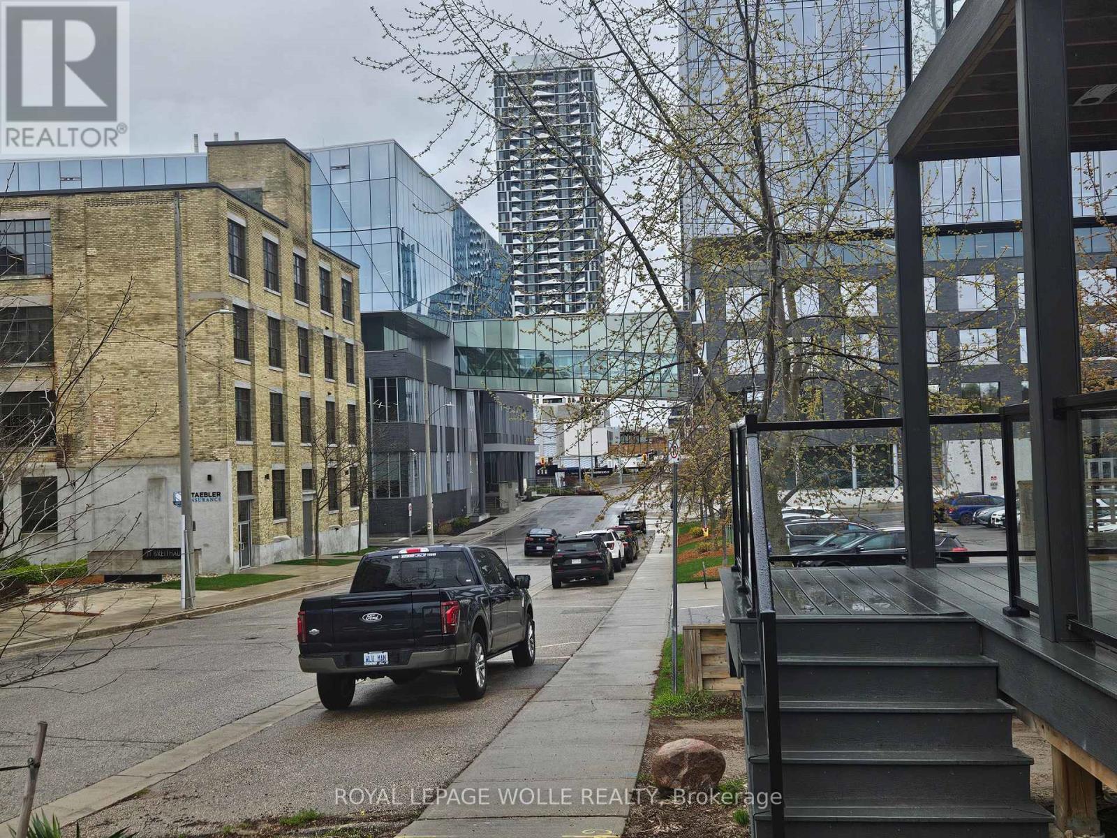 












48 BREITHAUPT STREET

,
Kitchener,




Ontario
N2H5G6

