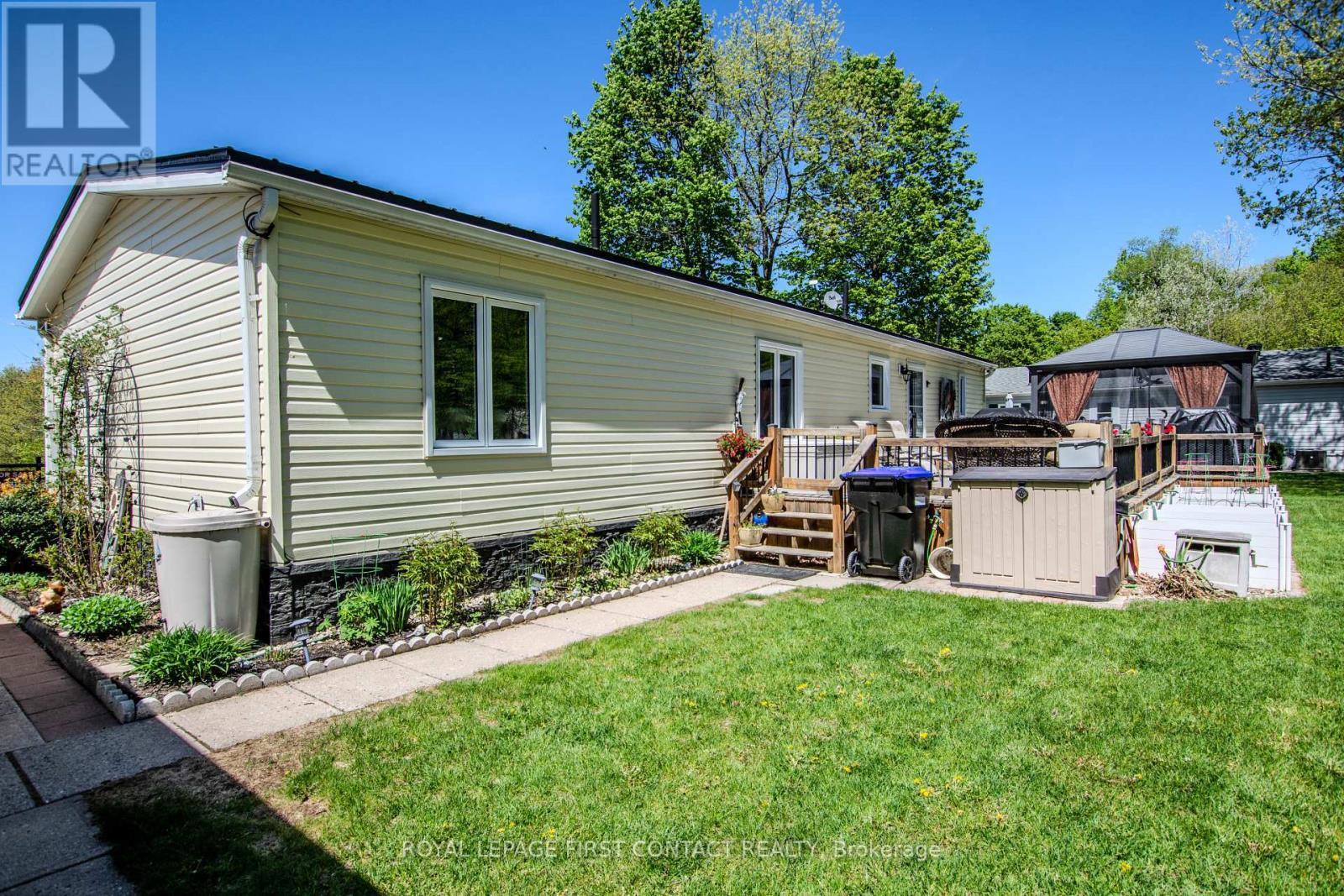 












63 - 5411 ELLIOTT SIDE ROAD

,
Tay,




Ontario
L4N4K3

